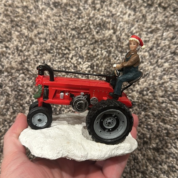 The village collection by Saint Nicholas Square. Christmas chores. - Picture 2 of 5